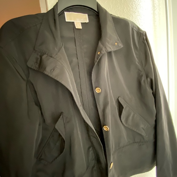 Michael kors Jacket gently used - Picture 7 of 9